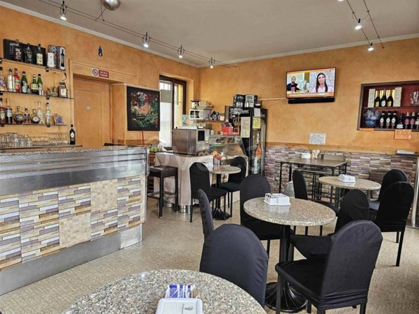 negozio in vendita a Vigliano Biellese