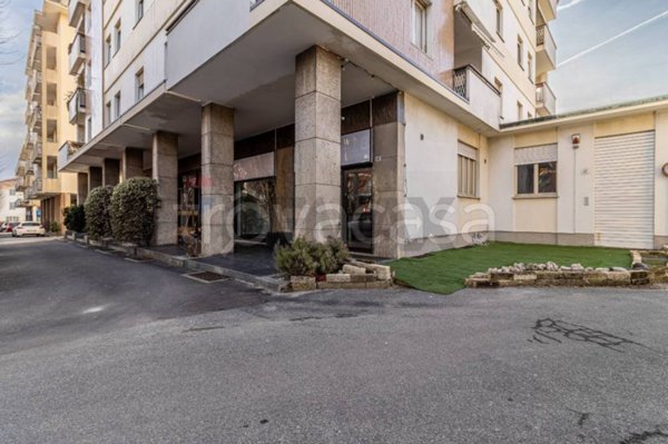 negozio in vendita a Vigliano Biellese