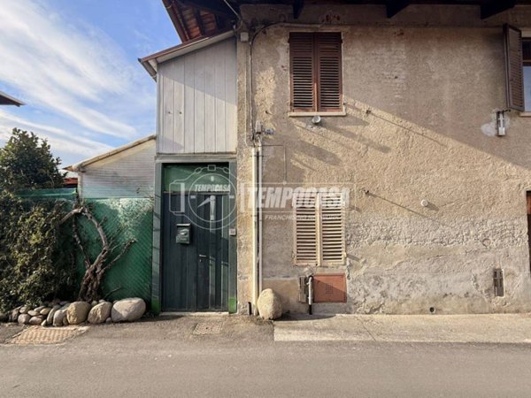 casa indipendente in vendita a Vigliano Biellese