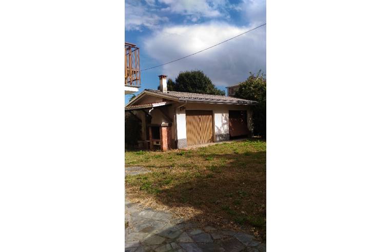 casa indipendente in vendita a Vigliano Biellese