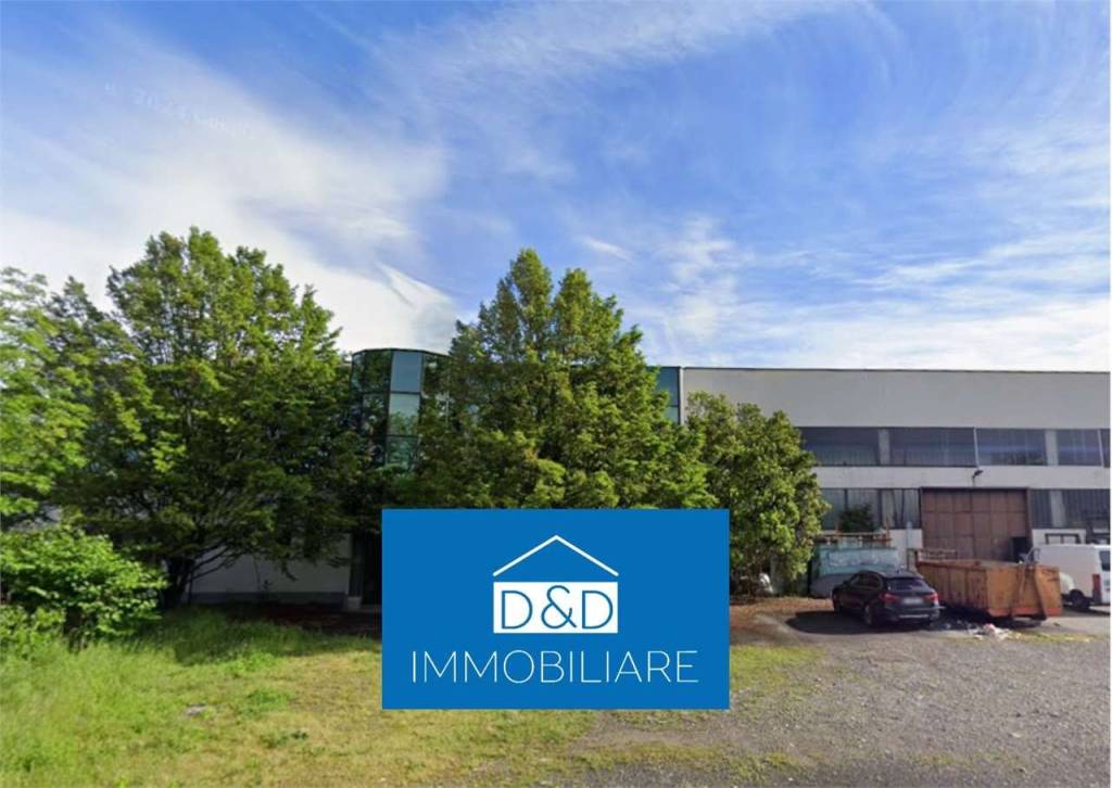 locale commerciale in vendita a Vigliano Biellese