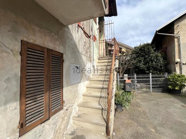 casale in vendita a Vigliano Biellese