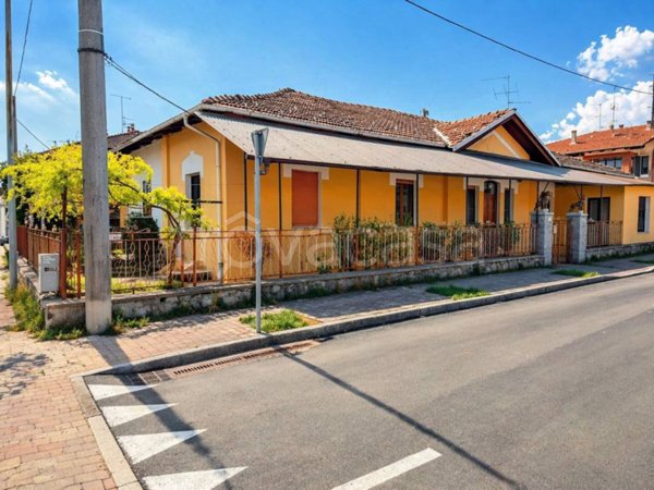 casa indipendente in vendita a Vigliano Biellese