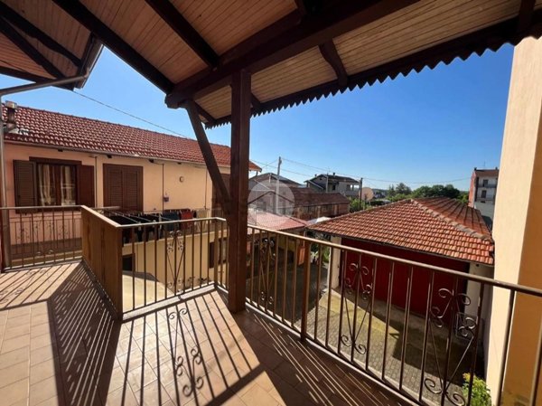 casa indipendente in vendita a Vigliano Biellese