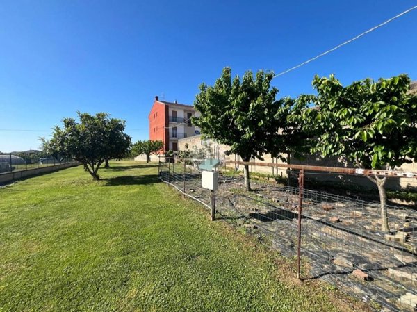 casa indipendente in vendita a Vigliano Biellese