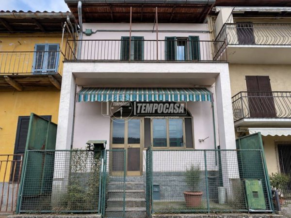casa indipendente in vendita a Vigliano Biellese