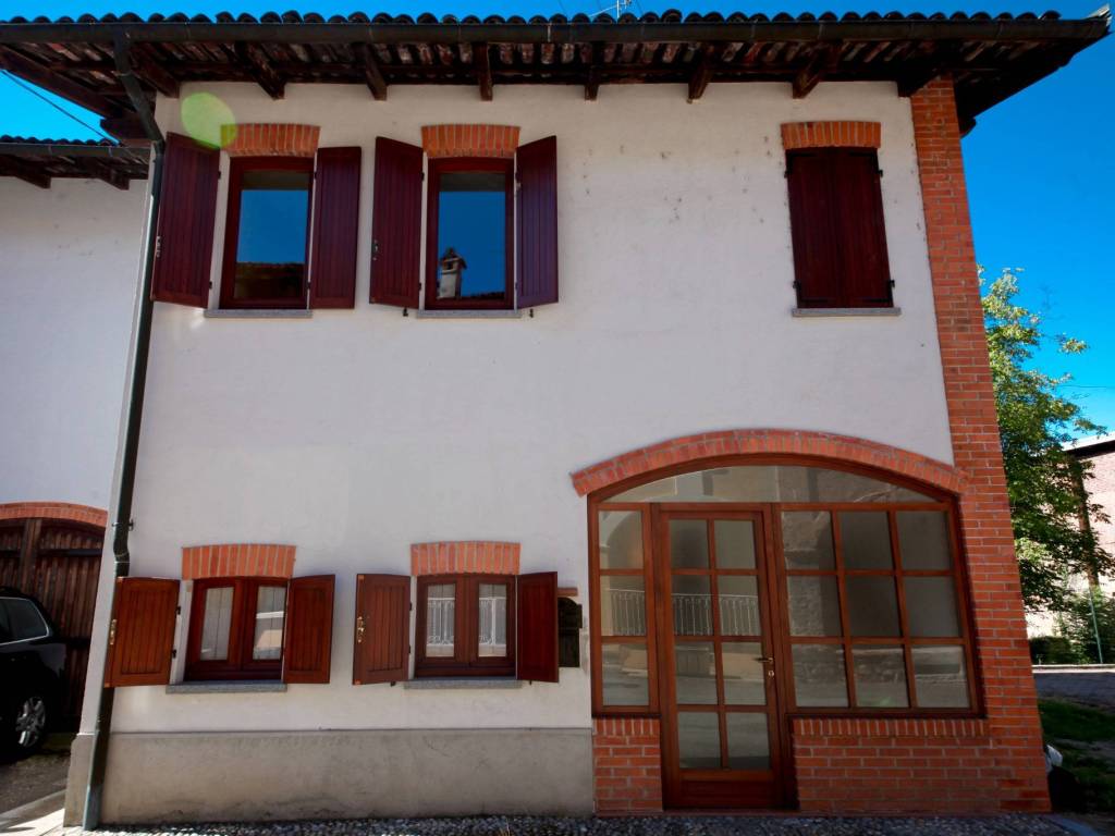 casa indipendente in vendita a Villa del Bosco