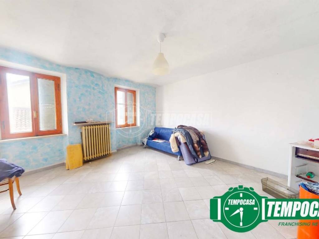 casa indipendente in vendita ad Alice Bel Colle
