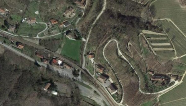 casa indipendente in vendita ad Alice Bel Colle