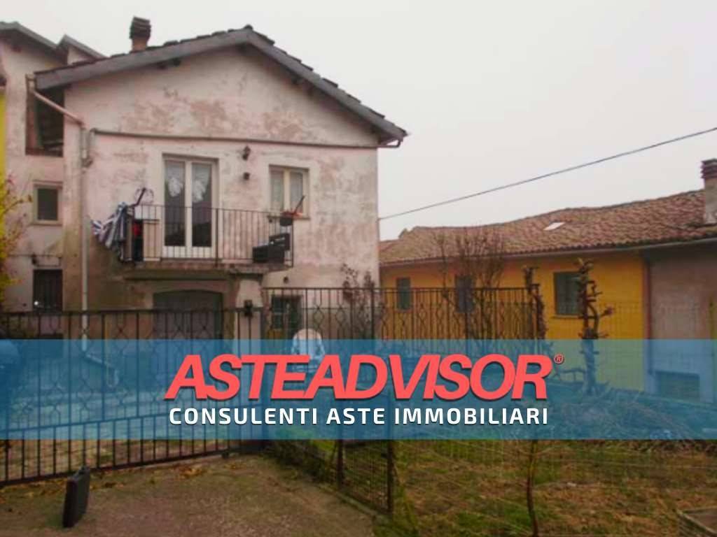 casa indipendente in vendita ad Alice Bel Colle