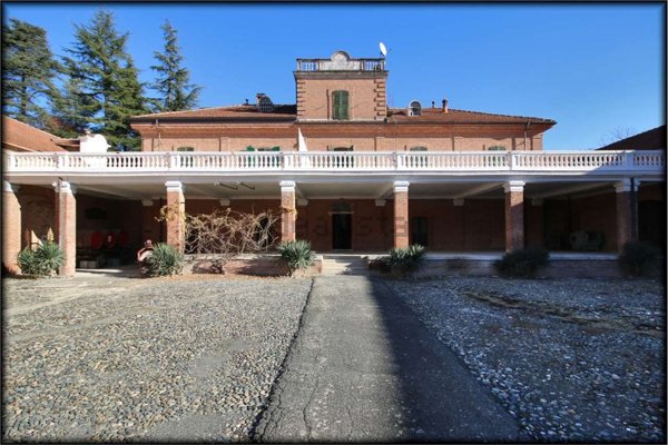 casa indipendente in vendita ad Alice Bel Colle