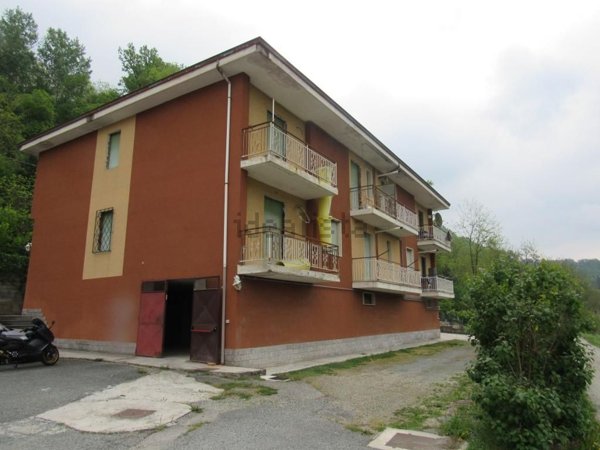 appartamento in vendita ad Alice Bel Colle