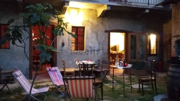 casa indipendente in vendita a Viverone