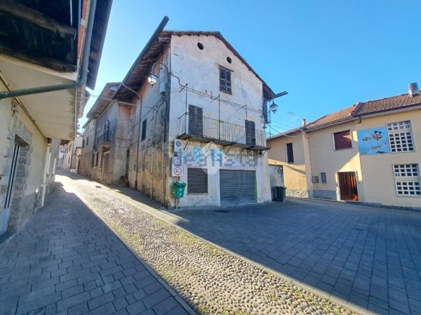 casa semindipendente in vendita a Viverone