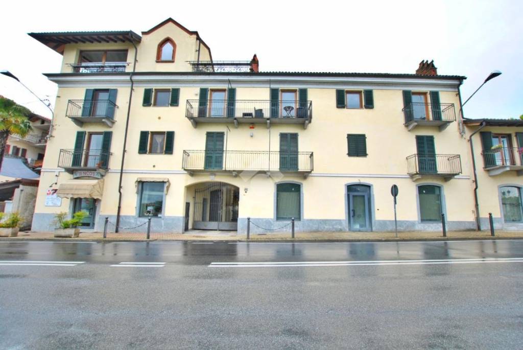 negozio in vendita a Viverone