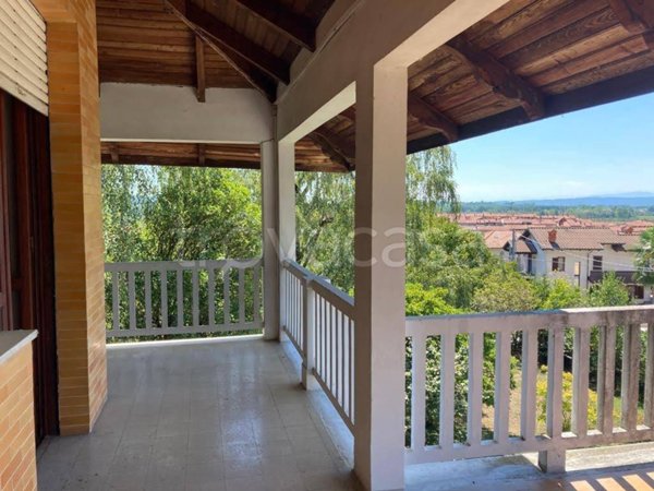 casa indipendente in vendita a Viverone
