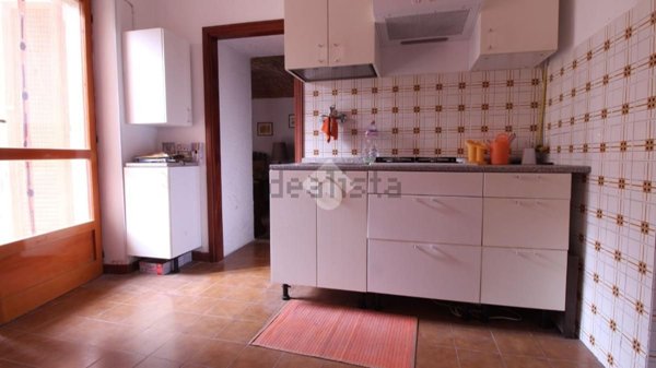 casa indipendente in vendita a Zimone