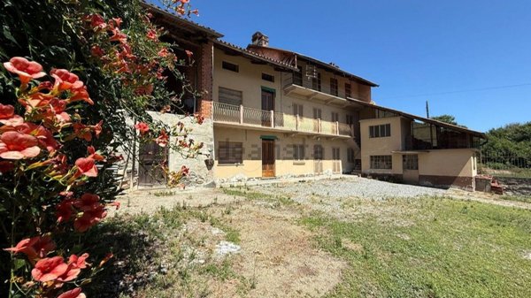 casale in vendita a Zimone