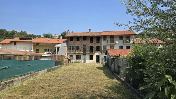 quadrivano in vendita a Zimone