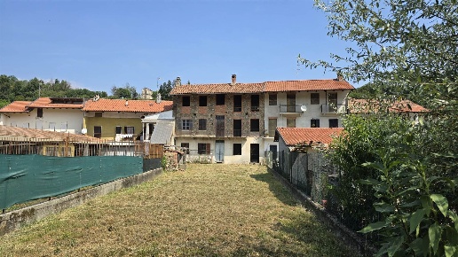 quadrivano in vendita a Zimone