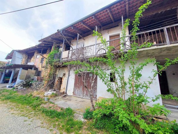 casa semindipendente in vendita a Zubiena