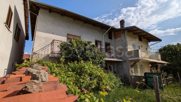 casa indipendente in vendita a Zubiena