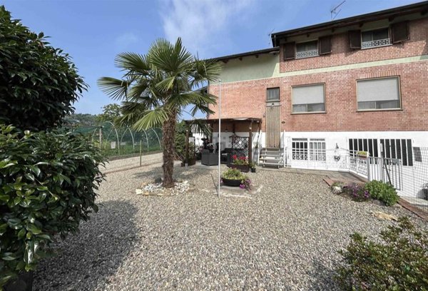 casa indipendente in vendita a Zubiena