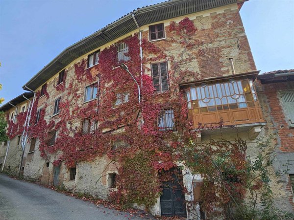 casa indipendente in vendita a Zubiena