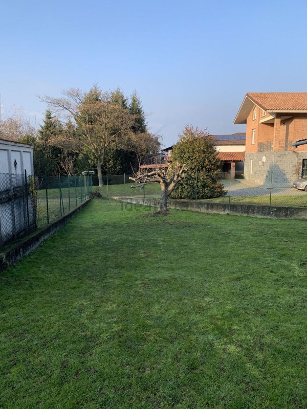 casa indipendente in vendita a Zubiena