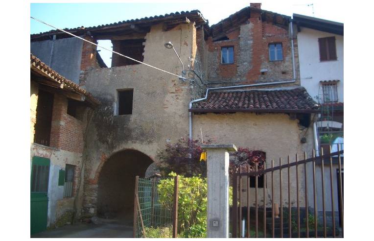 casa indipendente in vendita a Zubiena