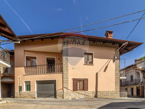 casa indipendente in vendita a Zubiena