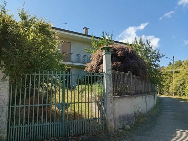 casa indipendente in vendita a Zubiena