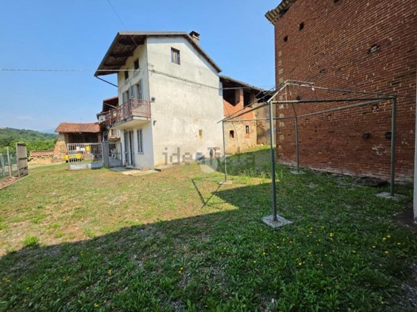 casa semindipendente in vendita a Zubiena