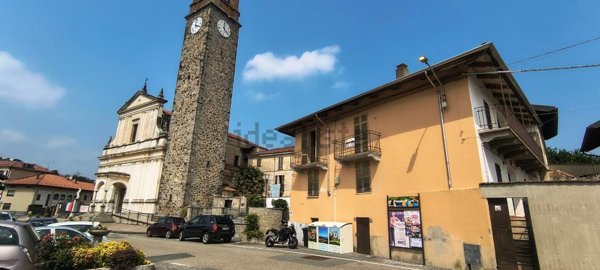 casa indipendente in vendita a Zumaglia