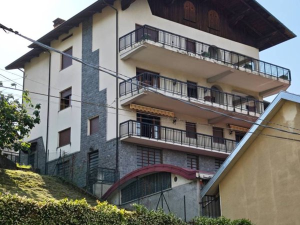 casa indipendente in vendita a Zumaglia in zona Bona