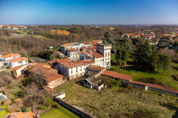 negozio in vendita a Lessona
