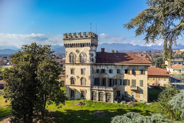 casa indipendente in vendita a Lessona