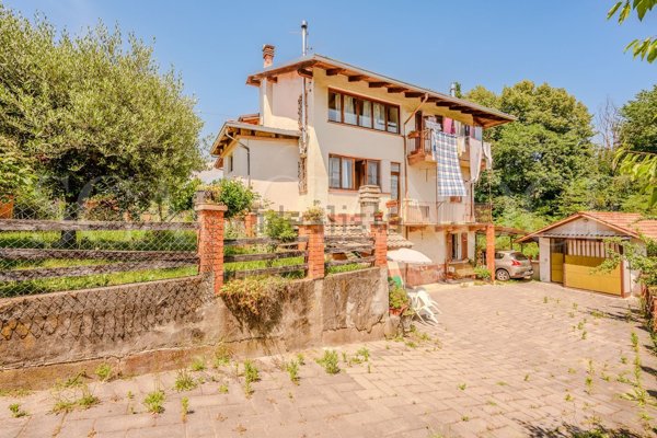 casa indipendente in vendita a Lessona in zona Capovilla