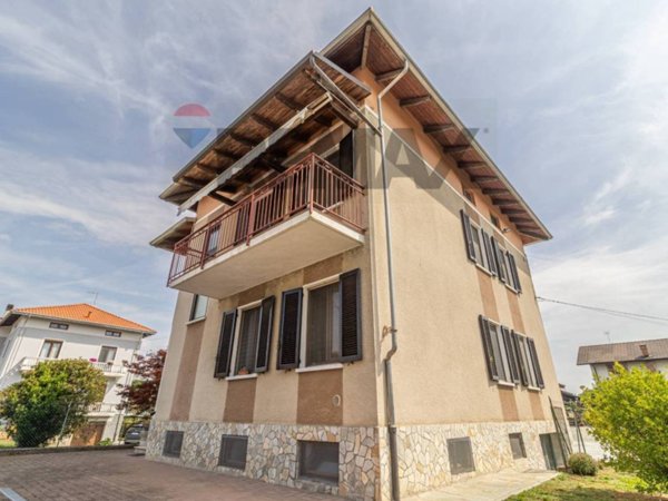 appartamento in vendita a Lessona in zona Piccone