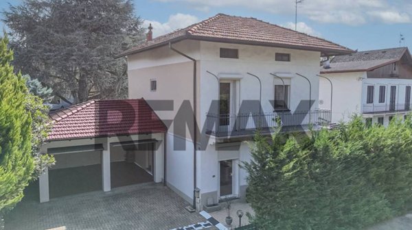 casa indipendente in vendita a Lessona in zona Crosa