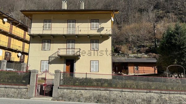 casa indipendente in vendita a Campiglia Cervo