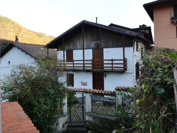 casa indipendente in vendita a Campiglia Cervo