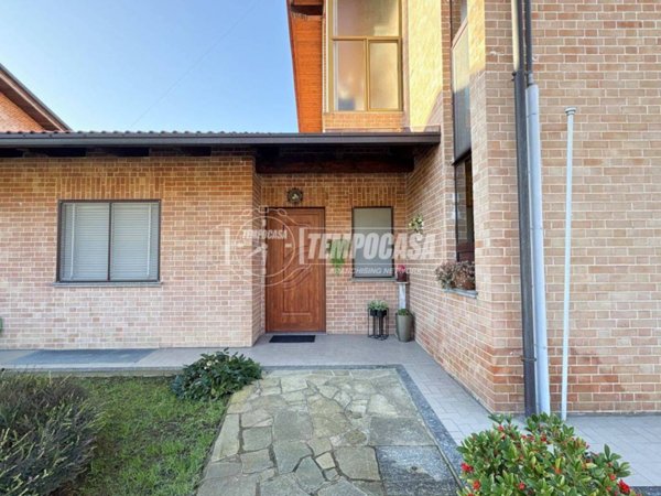 casa indipendente in vendita a Quaregna Cerreto in zona Quaregna