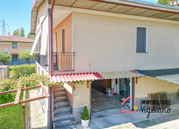 casa indipendente in vendita a Quaregna Cerreto in zona Quaregna