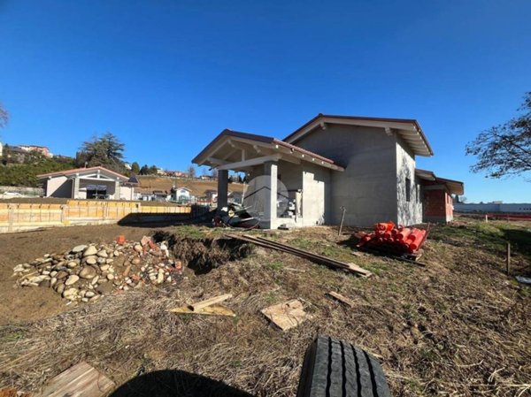 casa indipendente in vendita a Quaregna Cerreto