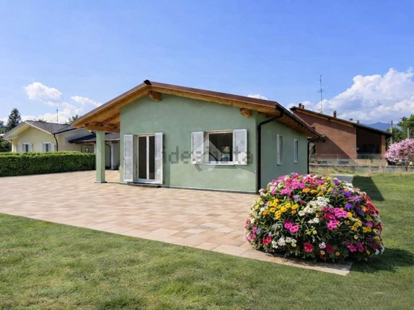 casa indipendente in vendita a Quaregna Cerreto