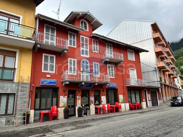 negozio in vendita a Valdilana in zona Vico