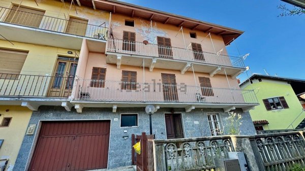 casa indipendente in vendita a Valdilana in zona Vico
