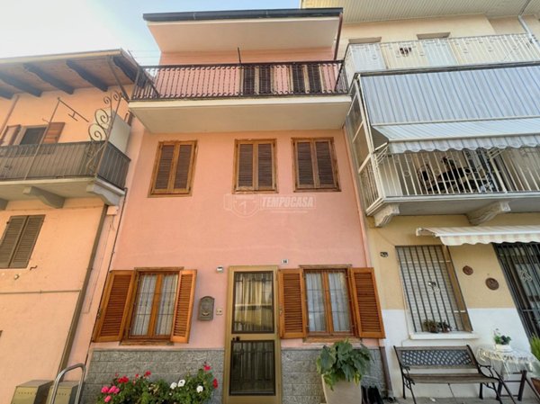 casa indipendente in vendita a Valdilana