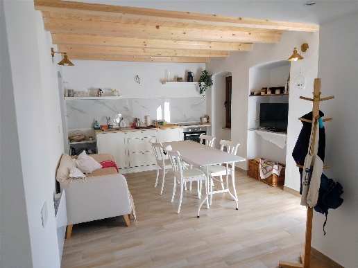 casa indipendente in vendita a Valdilana in zona Vico
